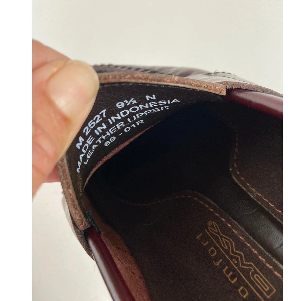 Rockport Men's Burgundy Leather Penny Loafers Size 9.5 N Peppy Classic Old Money